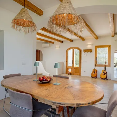 Luxury Con Piscina Privata E Retreat Yoga Villa Cala Bitta