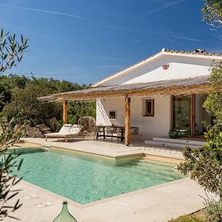 Luxury Con Piscina Privata E Retreat Yoga Villa Cala Bitta